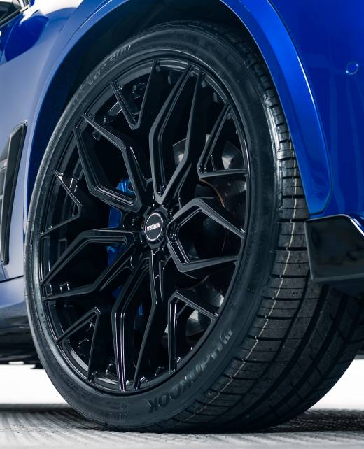 Blue BMW X5M 23 Aurora AR701 Blue BMW X5M 23 Aurora AR701